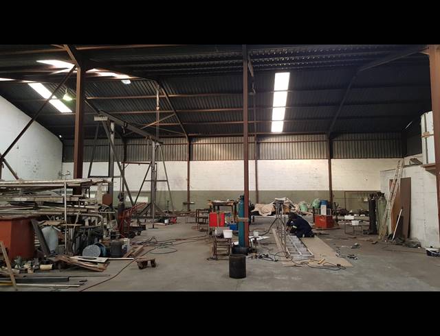 750M² FACTORY TO LET IN BLACKHEATH INDUSTRIAL